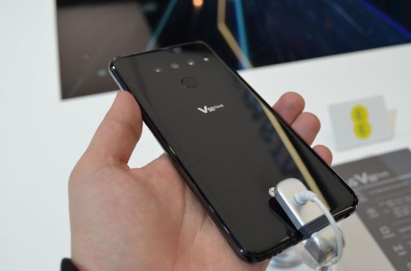 LG V50 ThinQ - Fotografii hands-on: LG-V50-ThinQ_004.jpg