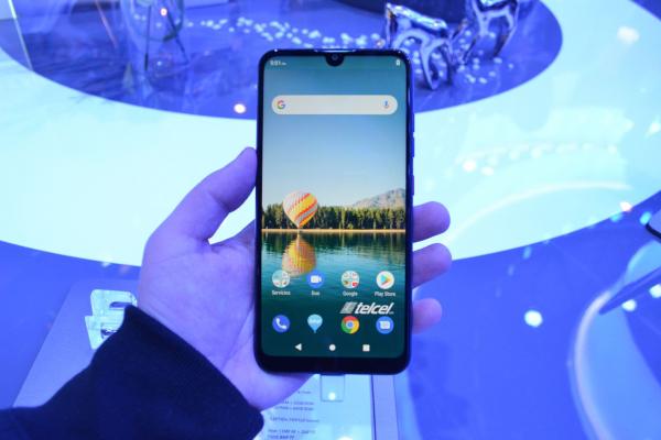 ZTE Blade V10 Vita - Fotografii hands-on