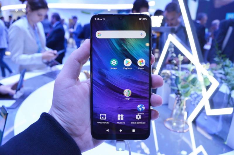 ZTE Blade V10 - Fotografii hands-on: ZTE-Blade-V10_009.jpg