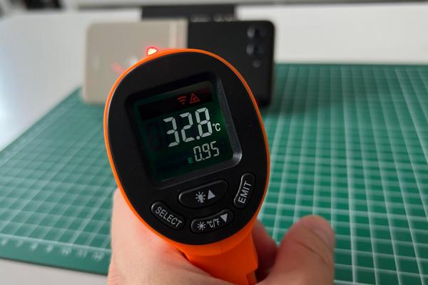 Motorola RAZR 50 - Teste Mobilissimo.ro