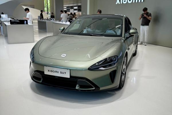 Xiaomi SU7 - Fotografii sediu