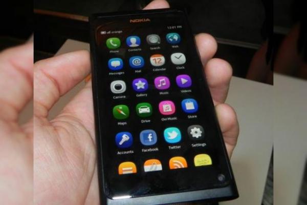 Nokia ar putea anunța un smartphone cu Android pe 17 noiembrie, când "ni se pregătește ceva"