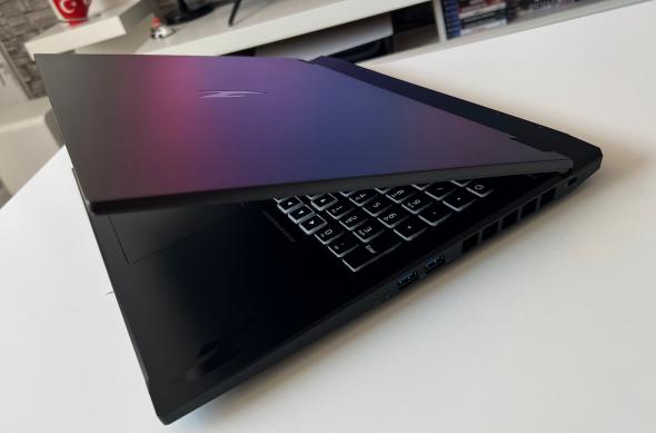 ACER Nitro 18 AI (AN18-61) - Unboxing: Acer-Nitro-18-AI_026.jpg