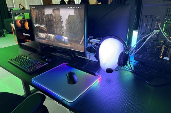 Cum se aud Razer Blackshark V3 Pro: razer-blackshark-v3-pro_017.jpg