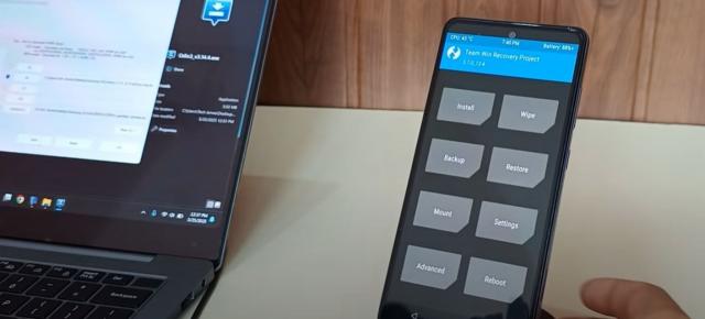 One UI 8 limitează personalizarea; Samsung ascunde opțiunea de deblocare a bootloaderului
