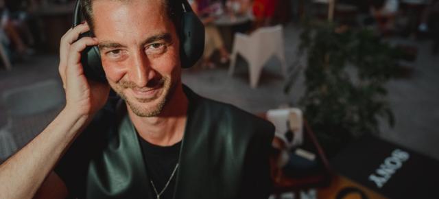 WH-1000XM6 în centrul atenției la București; colaborarea Sony și ESHTE pune accent pe tehnologie audio și responsabilitate ecologică