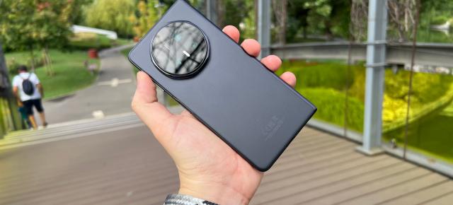 Honor Magic V5: Hardware șlefuit pentru performanță și entertainment dus la maxim
