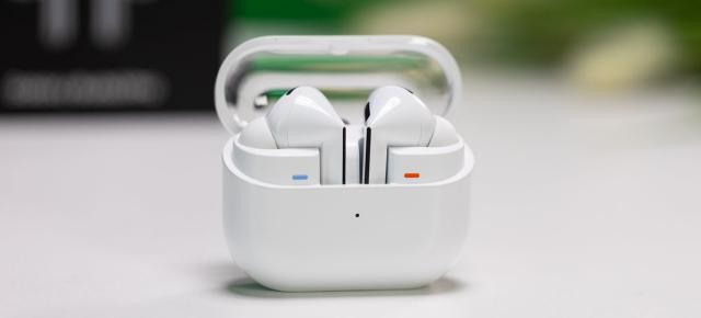 Samsung listează Galaxy Buds3 FE pe site-ul oficial, înainte de debut; Iată cât costă noua pereche de căști wireless