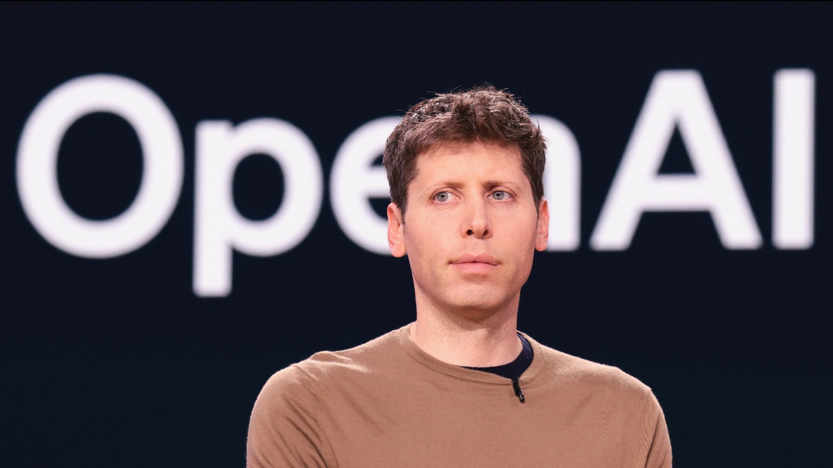 OpenAI a lansat GPT-5; Modelul devine treptat activ pentru toți utilizatorii, inclusiv pentru cei cu conturi gratuite