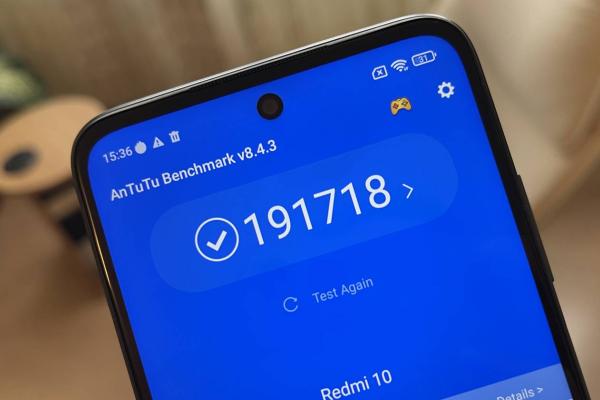 Redmi 10: Benchmark-uri modeste, la nivel de Galaxy A41, POCO M3