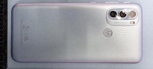 Motorola pregătește un nou telefon midrange; Moto G31 își face apariția în imagini reale și o parte din dotări sunt dezvăluite