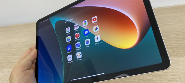 Xiaomi Pad 5 Unboxing: revenirea Xiaomi în zona tabletelor se face "cu de toate" (Video)