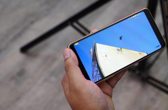 Samsung Galaxy A8 (2018) - Fotografii Hands-On: Samsung-Galaxy-A8-2018_014.jpg