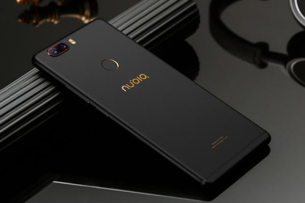 ZTE Nubia Z17 Lite este un telefon cu 6 GB RAM și procesor Snapdragon 653 ce costă doar 289.99 dolari pe GeekBuying