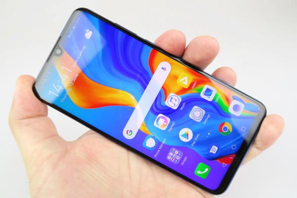 Huawei P30 Lite Review