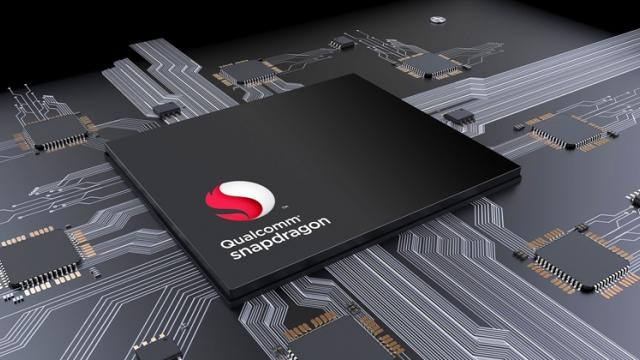 <b>Qualcomm pregătește două variante de procesor Snapdragon 865, ambele cu suport UFS 3.0 și LPDDR5X</b>Următorul procesor flagship pregătit de către americanii de la Qualcomm este Snapdragon 865, soluție care până acum nu a scăpat prea mult în online și care ar urma să sosească pe telefoane în primul trimestru din 2020