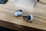 Nothing-ear-(1)_055.jpg