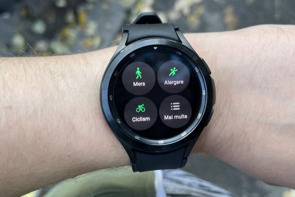 Samsung Galaxy Watch4 Classic 46mm - Capturi ecran Fitness&Health