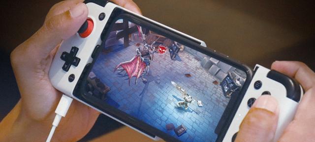 Apple ar lucra la o consolă de jocuri portabilă în stil Nintendo Switch, dar cu performanțe de top, la nivel de PlayStation 5 (Zvon)