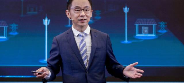 Huawei va implementa reţele 5G ecologice, cu emisii reduse de carbon; Ryan Ding, director în cadrul companiei oferă mai multe detalii