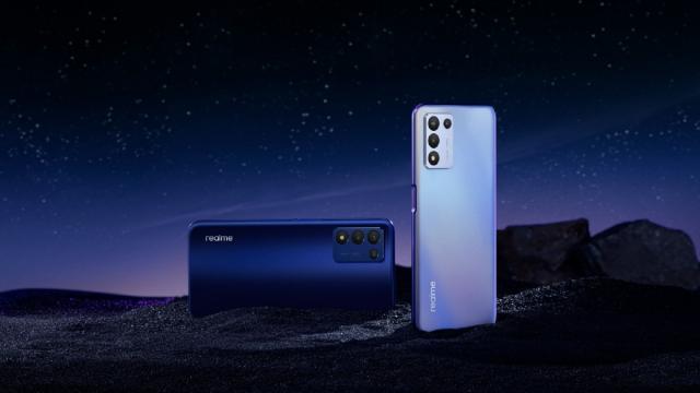 <b>realme Q3s va sosi pe 19 octombrie alături de GT Neo2T și aduce un upgrade pentru ecran, acum unul 144Hz</b>Pe data de 19 octombrie cei de la realme au programat un eveniment special de presă în cadrul căruia vor debuta două noi smartphone-uri. În avem în primul rând pe realme GT Neo2T despre care v-am informat recent aici