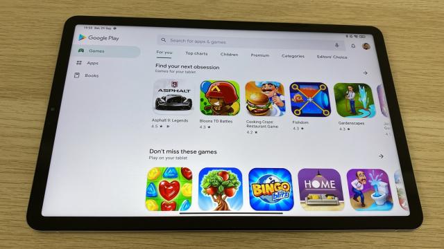 <b>Xiaomi Pad 5: Benchmark-urile fac acest dispozitiv comparabil cu tabletele flagship</b>Cunoaştem deja procesorul lui Xiaomi Pad 5, Qualcomm Snapdragon 860, în ideea că l-am întâlnit până acum doar pe un telefon legat de Xiaomi, un POCO X3 Pro. E un Snapdragon 855++ de fapt, CPU de 7 nm, care ştim deja că e bun pentru gaming