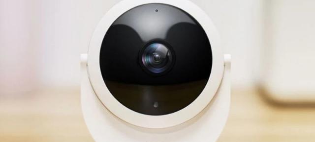 Mini Turul Magazinelor #7: Cameră IP inteligentă, super cameră video 4K la doar 130 dolari şi ochelari Police la 70% reducere