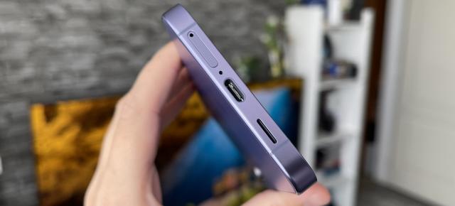 Samsung Galaxy S24+: Acustica stereo AKG e neschimbată, avem și bas