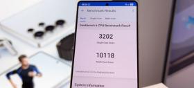 L-am testat pe Samsung Galaxy S25 Ultra în GeekBench 6; Cum se descurcă procesorul Snapdragon 8 Elite for Galaxy?