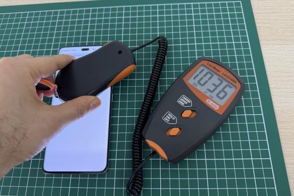 Luminozitate display - HONOR Magic7 Lite