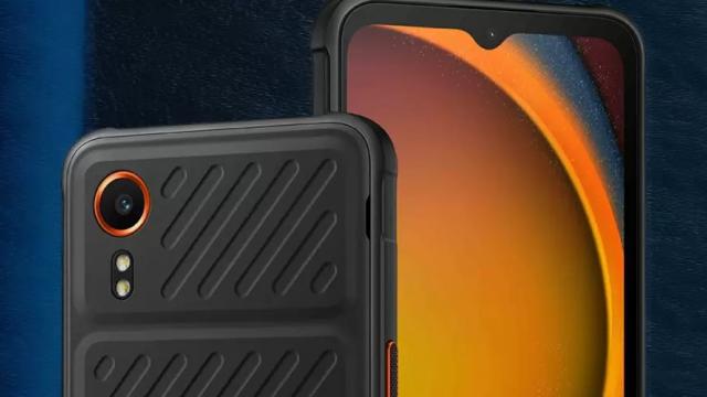 <b>Samsung lucrează la un nou telefon robust! Ce ne rezerva Galaxy Xcover 7 Pro?</b>La începutul anului trecut Samsung lansa noi dispozitive robuste, sub forma smartphone-ului Galaxy Xcover 7 și a tabletei Galaxy Tab Active5. Ei bine, curând pare că va debuta și Galaxy Xcover 7 Pro, un nou terminal cu design robust. Nu vine singur