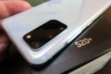 Samsung-Galaxy-S20-Plus_005.JPG