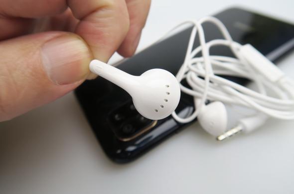 Putere volum Huawei P40 Lite: Huawei-P40-Lite_015.JPG