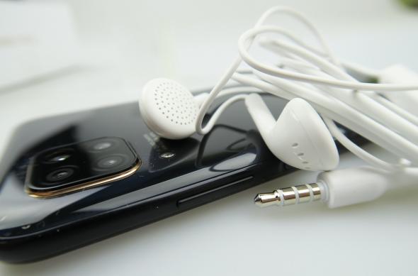 Putere volum Huawei P40 Lite: Huawei-P40-Lite_017.JPG