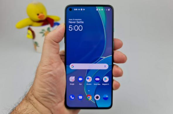 Luminozitate display OnePlus 8T și ecranul văzut la microscop: OnePlus-8T_037.jpg