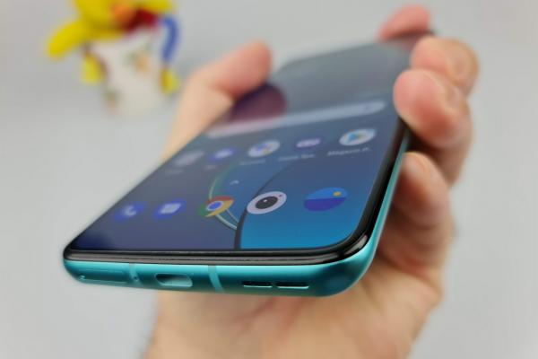 OnePlus 8T: Benchmark-uri de top noiembrie 2020