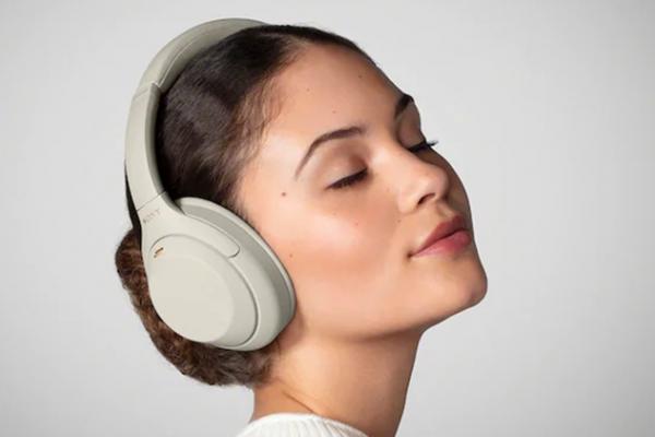Turul Magazinelor #749: căşti Sony WH1000-XM4, Galaxy Buds Live, Xiaomi Mi 10 Pro la preţ excelent + ofertă Philips