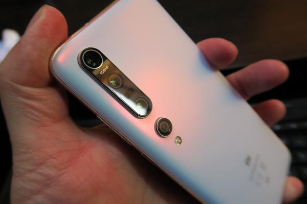 Turul Magazinelor #750: OnePlus 8 Pro la cel mai bun preţ, Galaxy Z Flip sub 4000 lei şi Xiaomi Mi 10 Pro resigilat