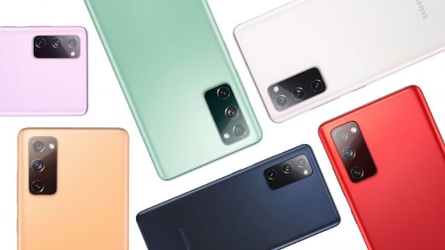 <b>Samsung Galaxy S20 FE 5G apare în randări via Evan Blass; Sosește în 6 variante de culoare</b>La doar o zi distanță de la apariția în randări bazate pe scheme CAD din fabrică, iată că Samsung Galaxy S20 FE 5G bifează un nou leak. De această dată vedem noul smartphone în imagini oficiale prin intermediul