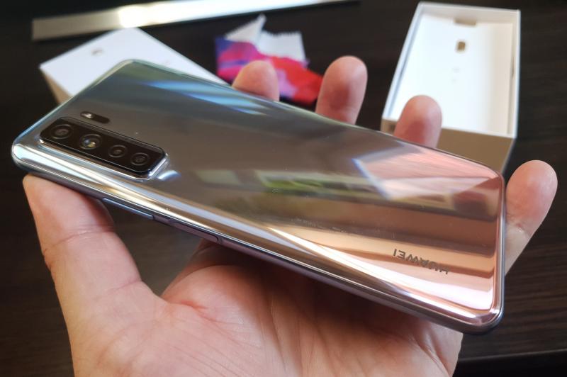 Huawei P40 Lite 5G - Galerie foto Mobilissimo.ro: Huawei-P40-Lite-5G_006.jpg