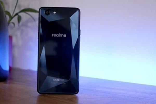 Oppo RealMe 1 apare într-o serie de fotografii reale; Așa arată rivalul seriei Redmi