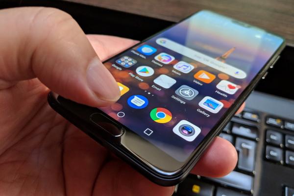 Huawei P20 Pro: Benchmark-uri trase în jos de GPU, OK în rest