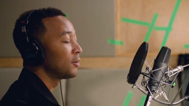<b>Google Assistant primeşte noi voci, precum cea a lui John Legend şi noi parteneri oficiali pe partea de comenzi mâncare</b>Pe lângă schimbările aduse lui Google Assistant despre care v-am vorbit anterior, mai există ceva în plus pentru asistentul virtual de față. Este vorba despre implementarea unor noi voci printre care se numără și cea a celebrului muzician John Legend