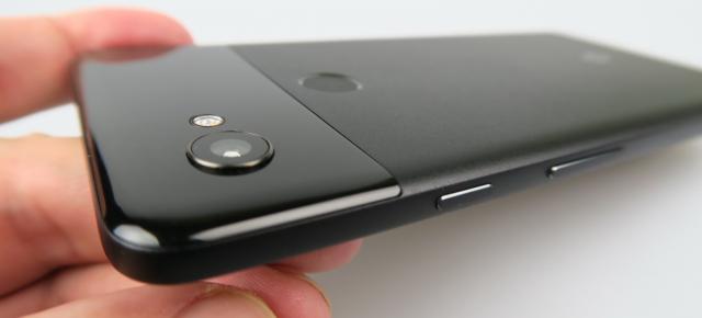 [UPDATE: Telefoanele ajung la cumpărători] Poți cumpăra acum un Google Pixel 2 sau Pixel 2 XL pentru sub 450 lei în varianta swap (posibil preț greșit)