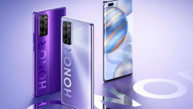 <b>Și telefoanele Honor vor primi actualizarea la Harmony OS după debutul noului sistem de operare Huawei</b>După cum bine știți, Huawei a ales să vândă brandul Honor cu câteva luni în urmă pentru a-l proteja de restricțiile aplicate de către SUA. Astfel, noua companie Honor a plecat de la 0, având voie chiar să încheie parteneriate cu marii furnizori hardware
