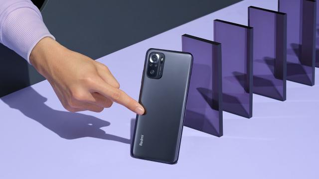 <b>Preț și disponibilitate Redmi Note 10s în România</b>La început de lună iunie 2021 pe plan local debutează noi smartphone-uri Xiaomi, printre care și modelul Redmi Note 10S - o variantă atractivă ca raport preț-dotări și care pune la bătaie un ecran mare AMOLED