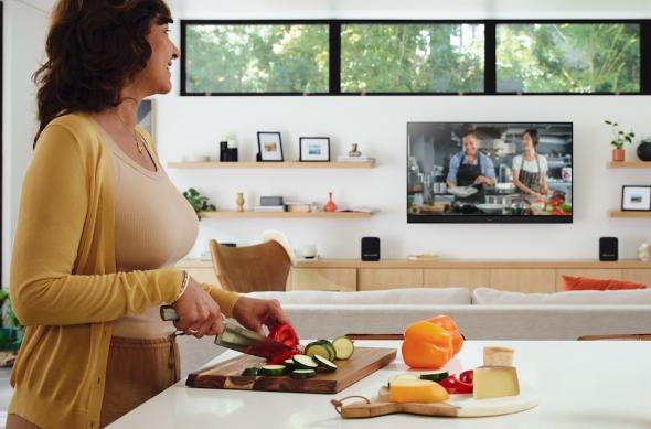 Televizoare Panasonic Z95A și Z93A cu Fire T: z_Hands-free Alexa.jpg