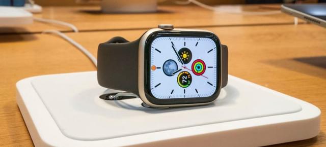 Apple ar putea renunța la funcția de determinare a nivelului de oxigen din sânge disponibilă pe Apple Watch 9 și Watch Ultra 2