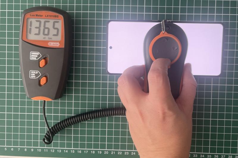 ASUS ROG Phone 8 Pro - Test luminozitate: Luminozitate (3).jpg