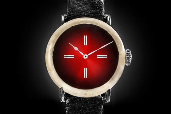 Ceasul de 1 milion de dolari H. Moser & Cie e fabricat din... brânză